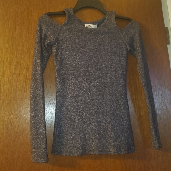 Hollister off the shoulder sweater size small womens - Picture 1 of 3